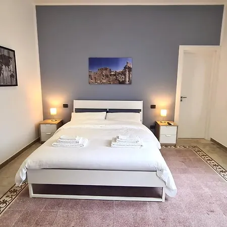 Konukevi Fortuna Siraküza